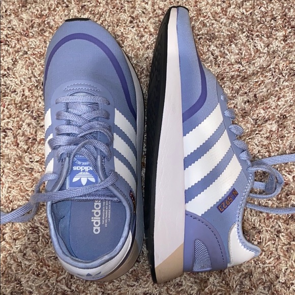 ADIDAS ladies shoes - Picture 1 of 3